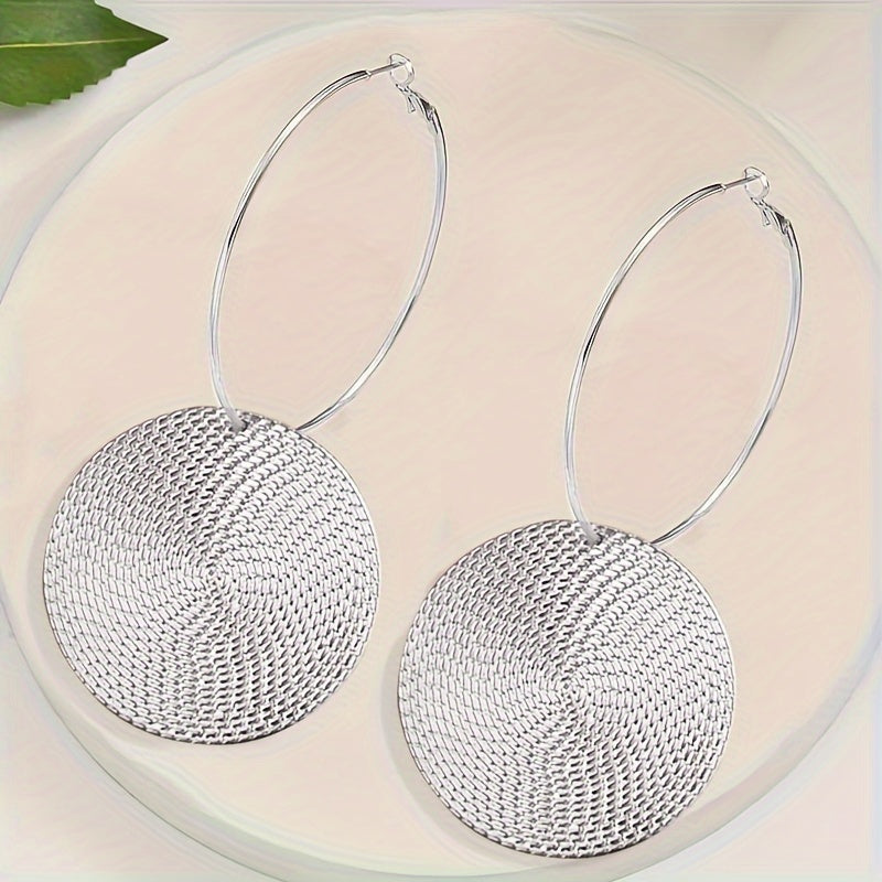 All-Season, Chic Geometric Round Hoop Earrings for Women - Versatile & Stylish, Perfect for Casual Attire or Parties