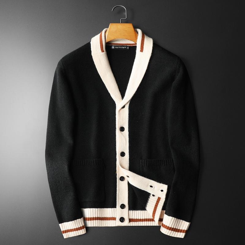 843196293-1