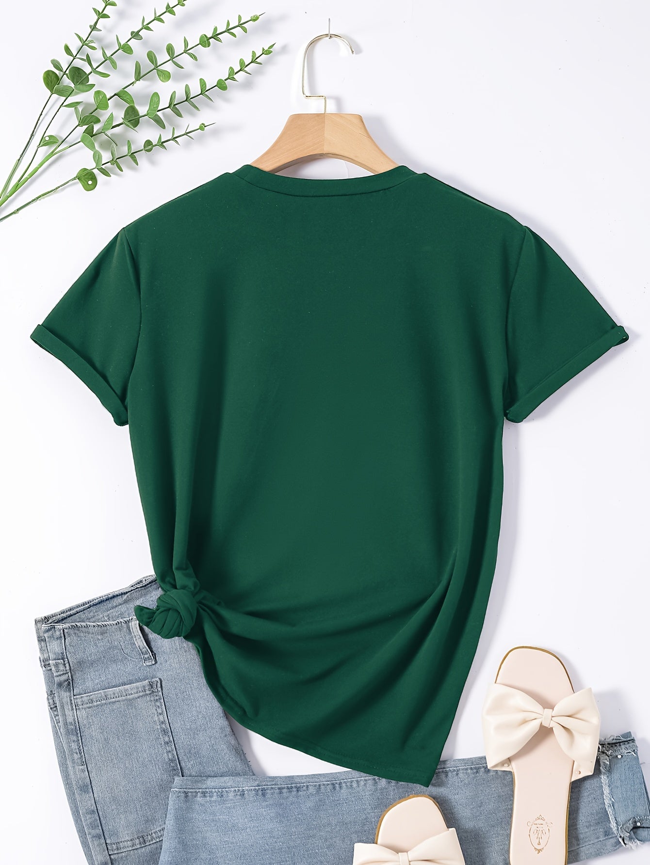 Bear Print T-shirt, Short Sleeve Crew Neck Casual Top For Summer & Spring, Women's Clothing