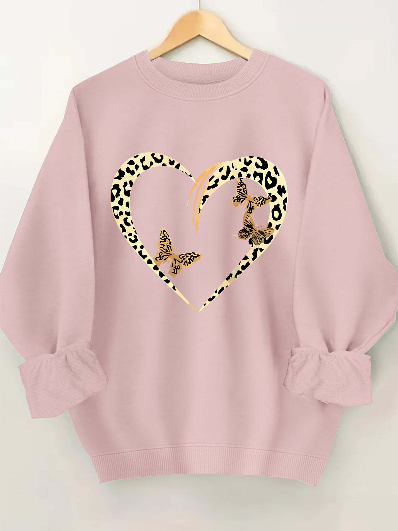 Valentine'S Day Inspired Women'S Knit Polyester Sweatshirt - Casual Crew Neck Pullover with Heart & Leopard Print, All-Season Fashion Sweater