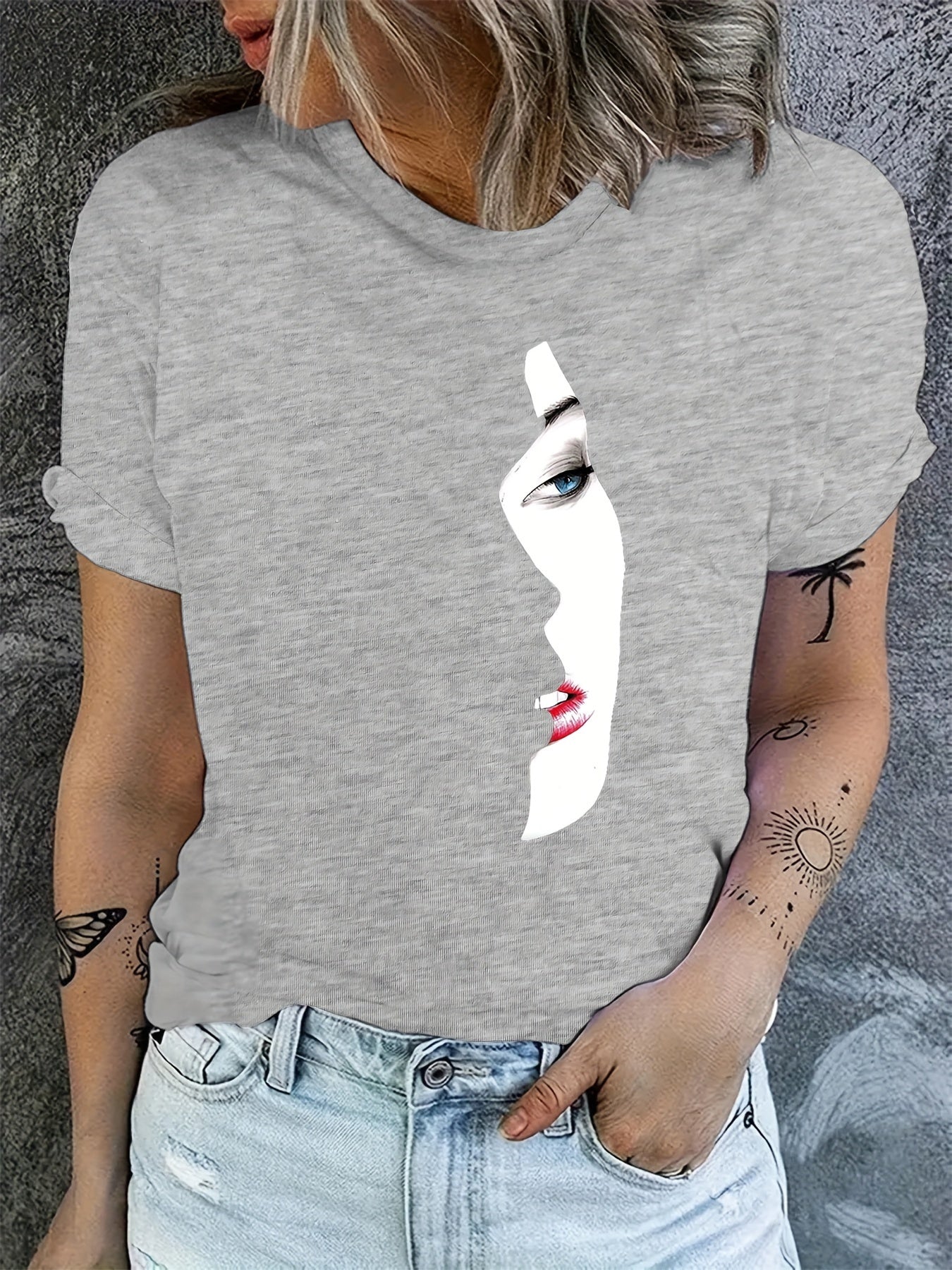 Graphic Print T-shirt, Casual Crew Neck Short Sleeve Top For Spring & Summer, Women's Clothing