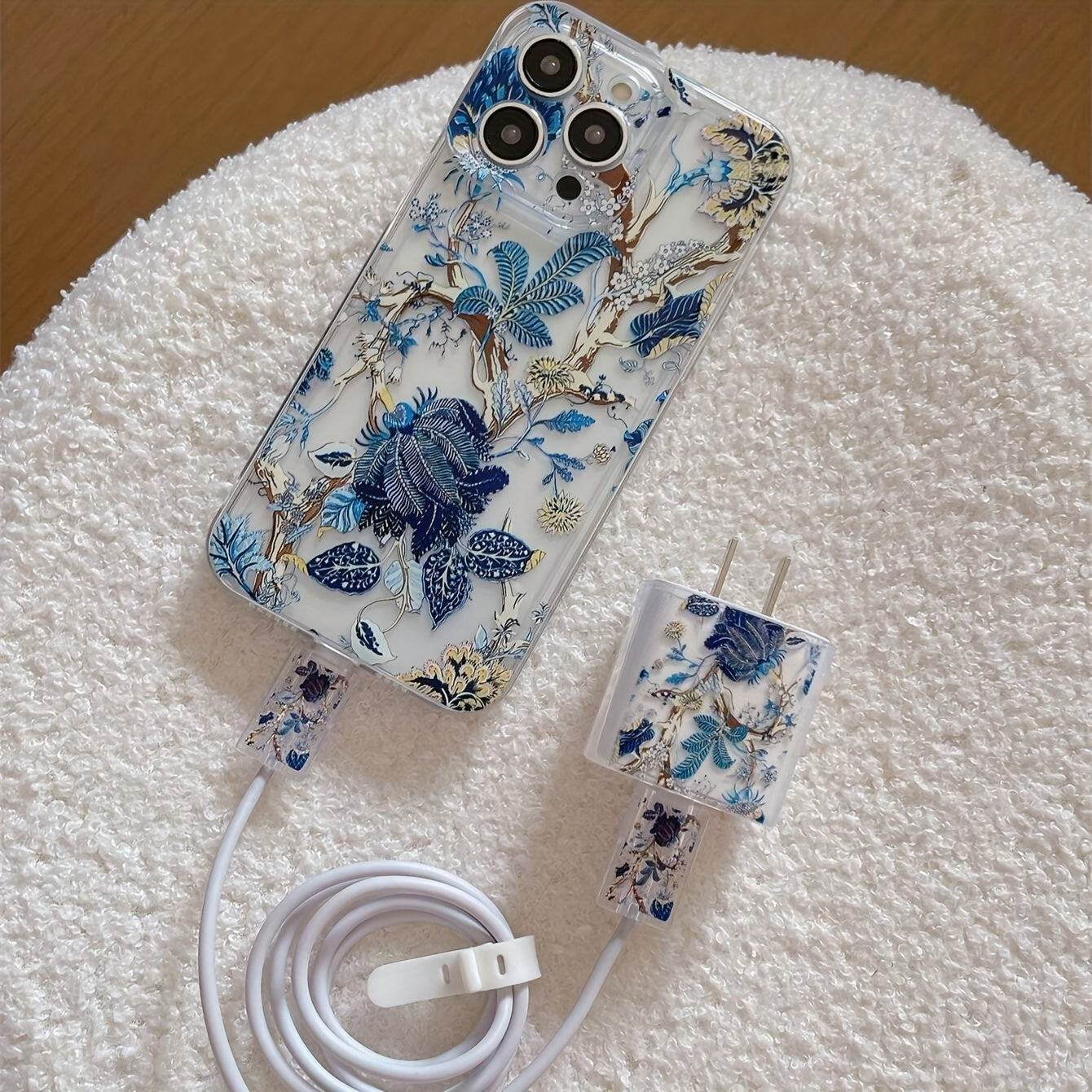 5-Piece Set of Vintage Plant And Flower Pattern Phone Cases, Data Cable Protectors And Fast Charging Adapter Covers, Compatible with Iphone 11/11PRO/11PROMAX/12/12PRO/12PROMAX/13/13PRO/13PROMAX/14/14PRO/14+/14PROMAX/15/15PRO/15+/15PROMAX