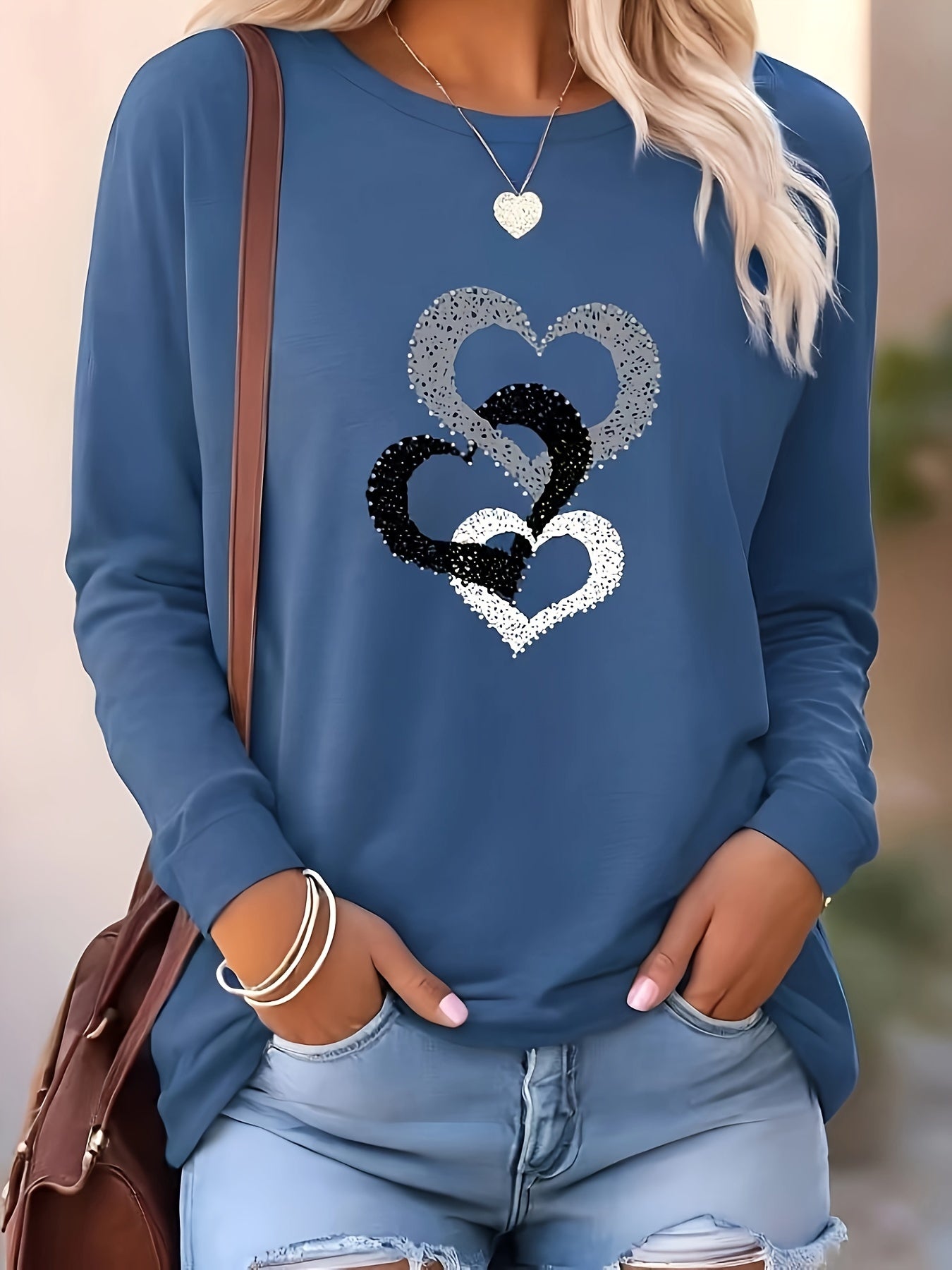 Chic Blue Heart Print T-Shirt for Women - Casual Crew Neck, Stretchy Polyester Blend, Machine Washable - Perfect for Spring/Summer/Fall