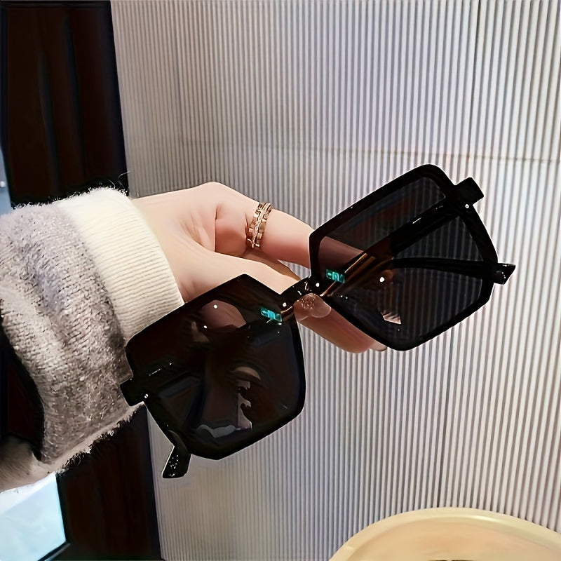 Large Square Frame Oversized Glasses For Women, Sports And Hiking, Polarized Plastic Lens, Plastic Frame, Fashionable Driving Glasses