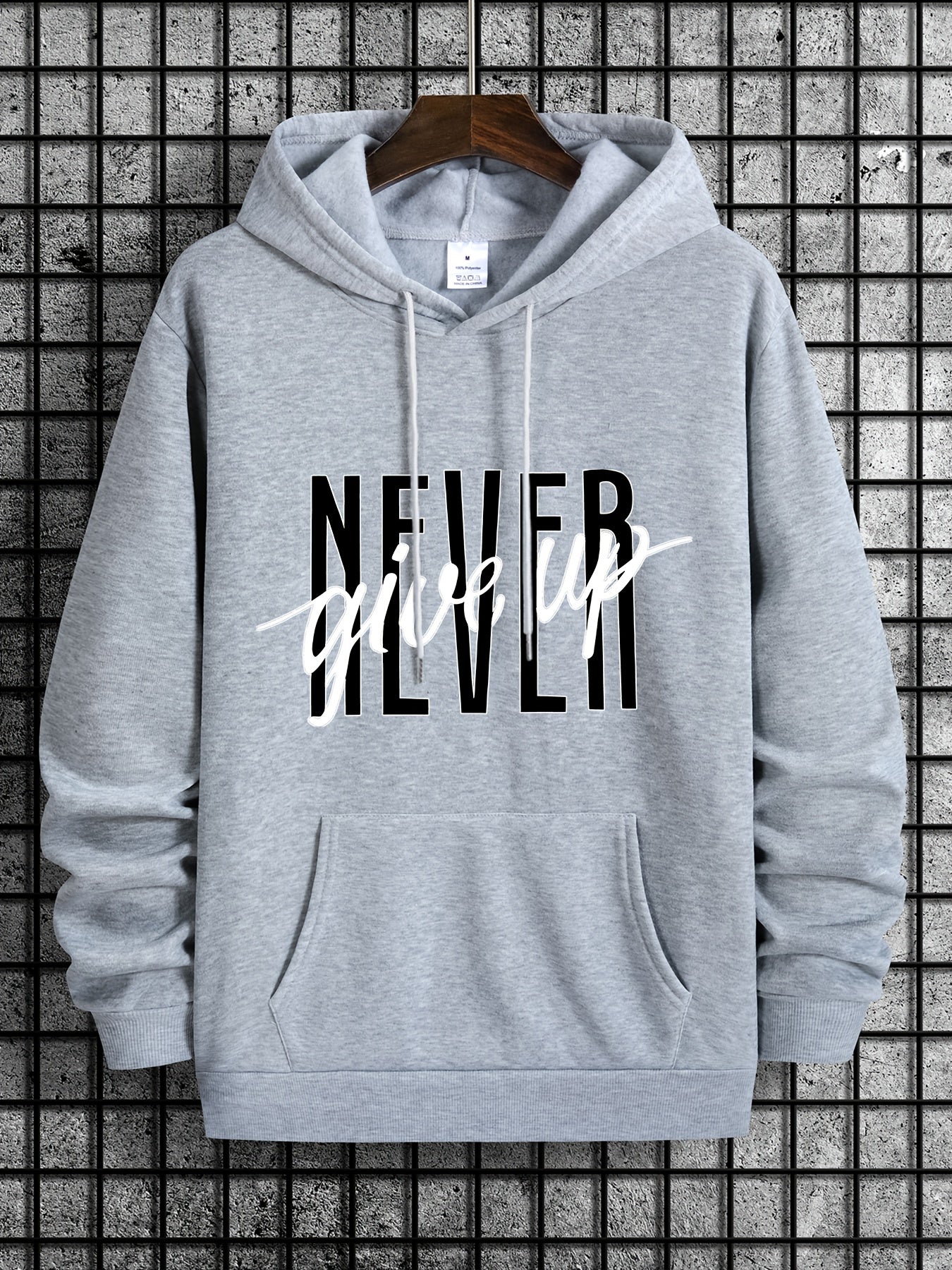 Novel Design Phrase NEVER GIVE UP Print, Men's Fashion Trendy Long Sleeve Hoodie & Sweatshirt With Drawstring & Pocket For Outdoor Daily Wear